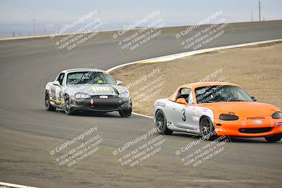 media/Jan-26-2025-CalClub SCCA (Sun) [[cfcea7df88]]/Group 4/Race/